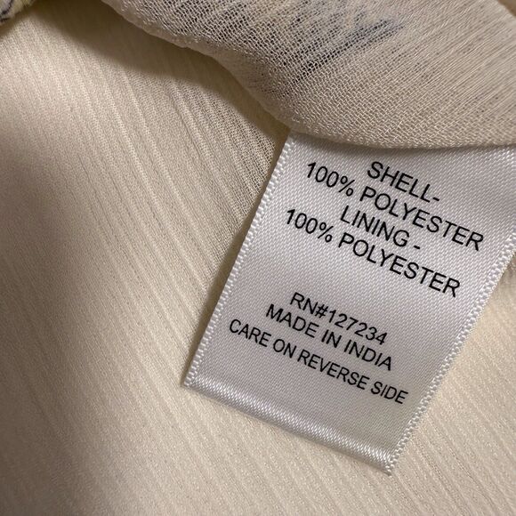 Versona Sheer XL Cream Floral Boho Top Blouse Bell Sleeves Office Dinner Party - Picture 4 of 10